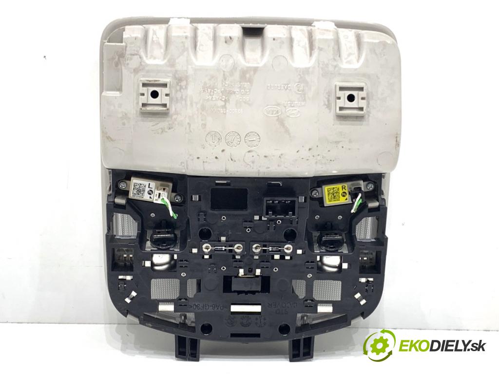 HYUNDAI i30  2024 71 kW 1.5 DPI   (1498 ccm / 71 kW / 97 KM) 1498 Svetlo stropné 92800-G30XX