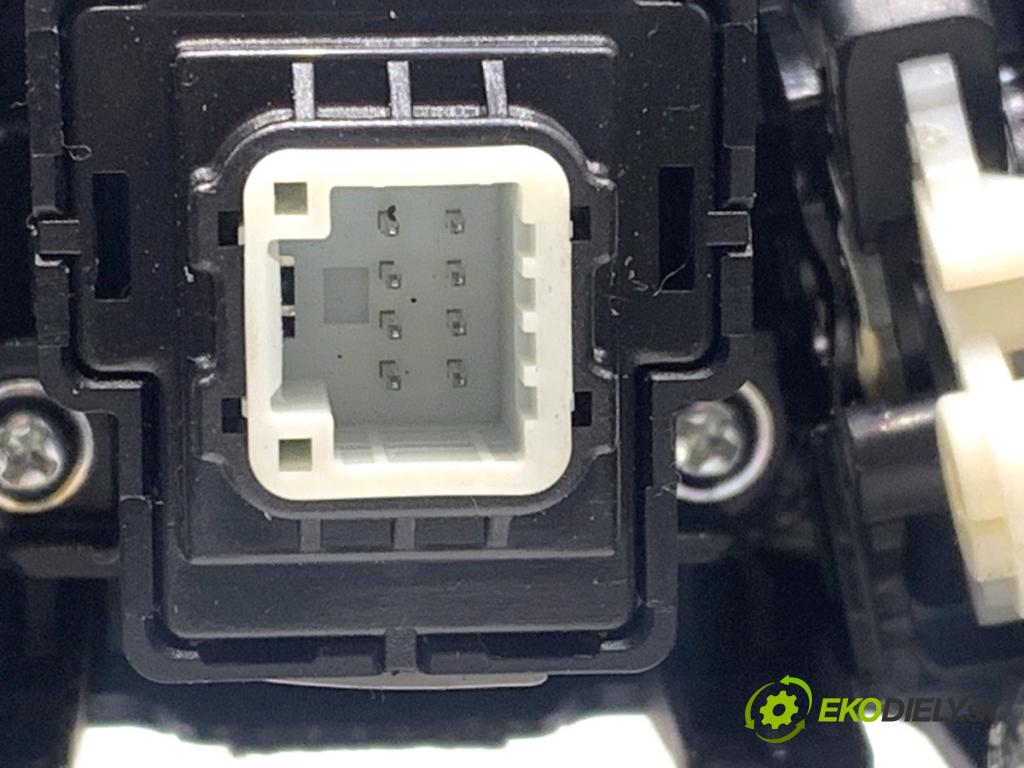 HYUNDAI i30  2024 71 kW 1.5 DPI   (1498 ccm / 71 kW / 97 KM) 1498 Mriežky kúrenia predný 97401-G4AA0