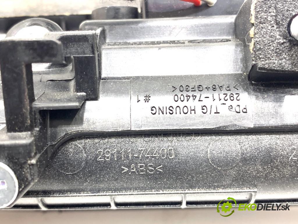 HYUNDAI i30  2024 71 kW 1.5 DPI   (1498 ccm / 71 kW / 97 KM) 1498 Kľučka dverí zad 29111-74400