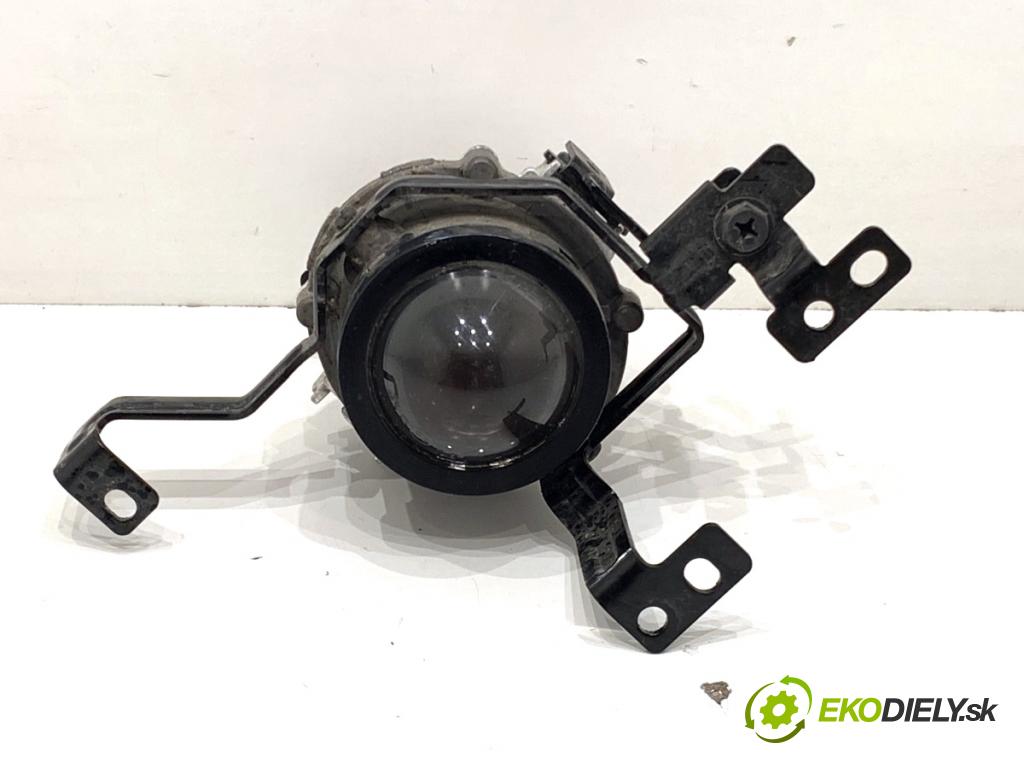 HYUNDAI i30  2024 71 kW 1.5 DPI   (1498 ccm / 71 kW / 97 KM) 1498 Hmlové svetlo, hmlovka pravy predný 