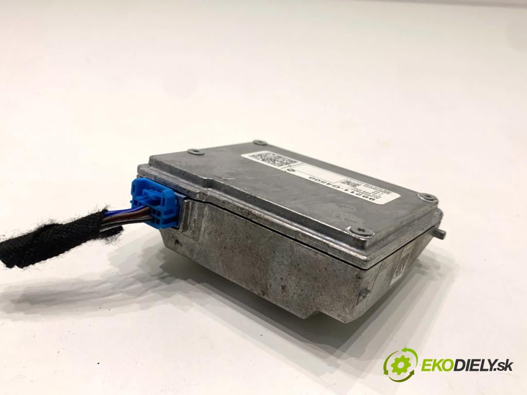 HYUNDAI i30  2024 71 kW 1.5 DPI   (1498 ccm / 71 kW / 97 KM) 1498 KAMERA okna PŘEDNÍ 99211-G4500