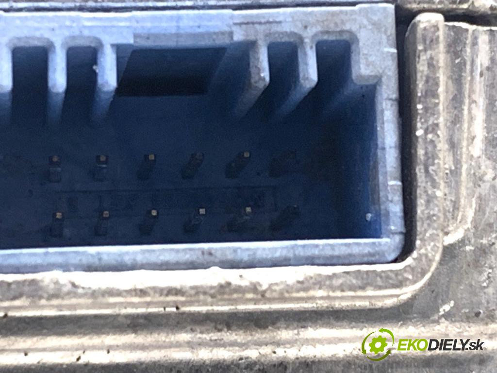 HYUNDAI i30  2024 71 kW 1.5 DPI   (1498 ccm / 71 kW / 97 KM) 1498 KAMERA okna PŘEDNÍ 99211-G4500