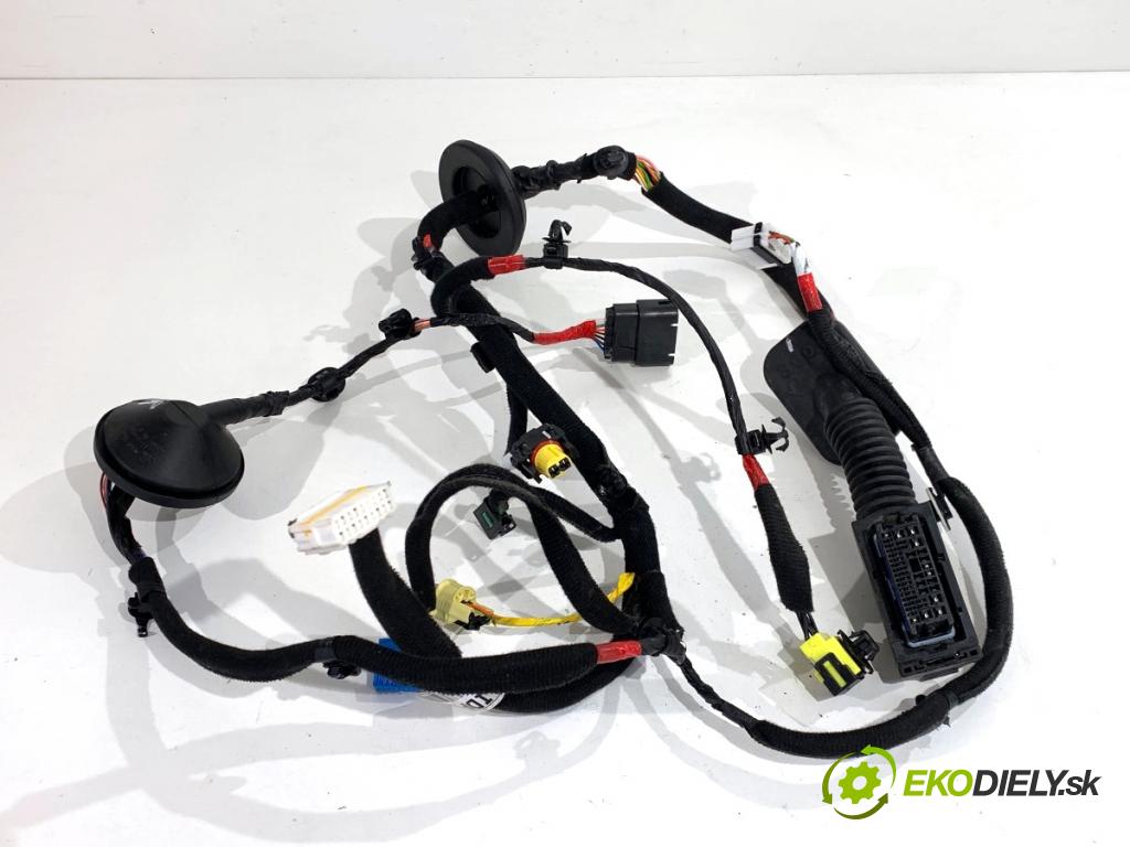 HYUNDAI i30  2024 71 kW 1.5 DPI   (1498 ccm / 71 kW / 97 KM) 1498 káblovačka dveře přední část levý 91607-G4150