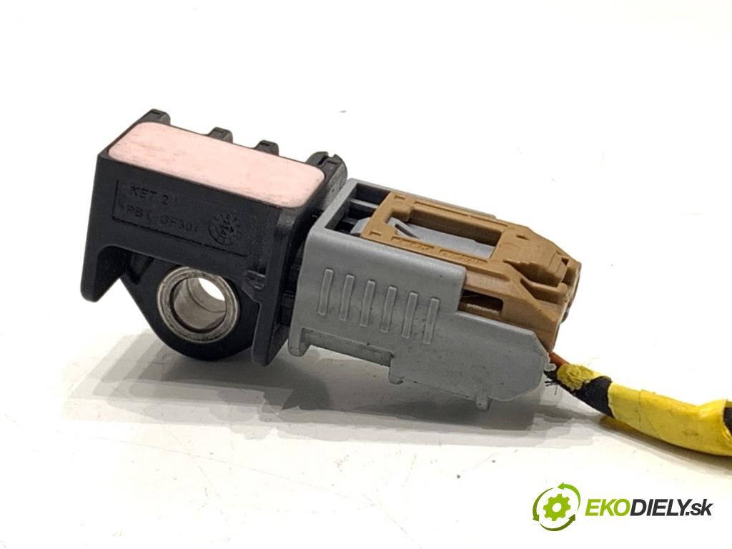 HYUNDAI i30  2024 71 kW 1.5 DPI   (1498 ccm / 71 kW / 97 KM) 1498 snímač nárazu 95920-CG000 (Snímač nárazu)