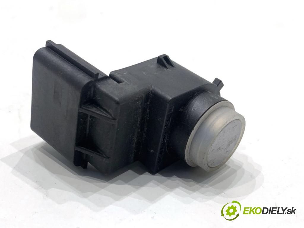 HYUNDAI i30  2024 71 kW 1.5 DPI   (1498 ccm / 71 kW / 97 KM) 1498 snímač PDC 99310-D2300