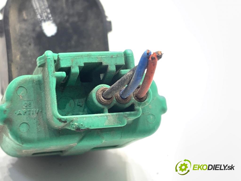 HYUNDAI i30  2024 71 kW 1.5 DPI   (1498 ccm / 71 kW / 97 KM) 1498 Snímač PDC 99310-D2300