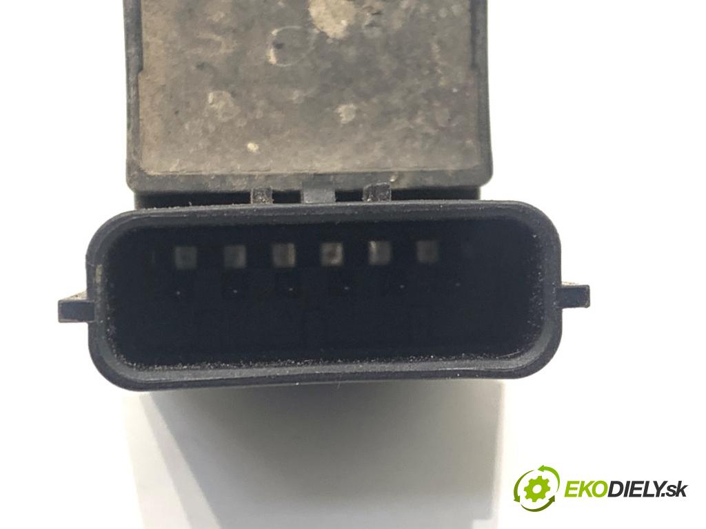 HYUNDAI i30  2024 71 kW 1.5 DPI   (1498 ccm / 71 kW / 97 KM) 1498 Snímač PDC 99310-D2300