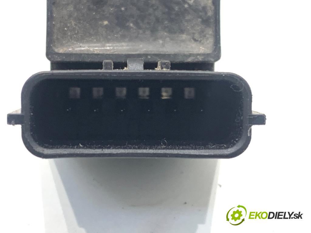 HYUNDAI i30  2024 71 kW 1.5 DPI   (1498 ccm / 71 kW / 97 KM) 1498 snímač PDC 99310-D2300