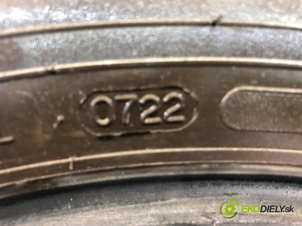 --- ---      PNEUMATIKA: 4X 205/60 16" NOKIAN