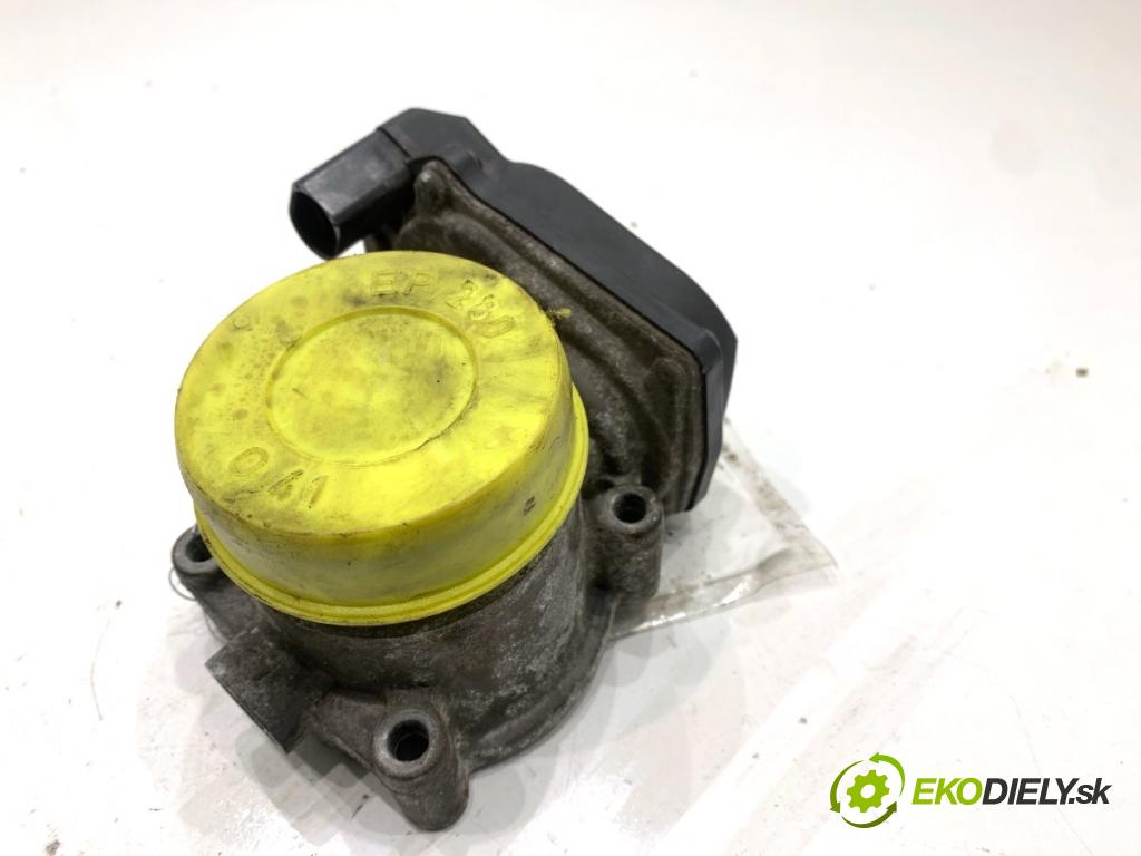 AUDI A3 8V sedan 2016 140 kW 2.0 TFSI quattro 1984 Škrtiaca klapka 06F133062T (Škrtiaca klapka)