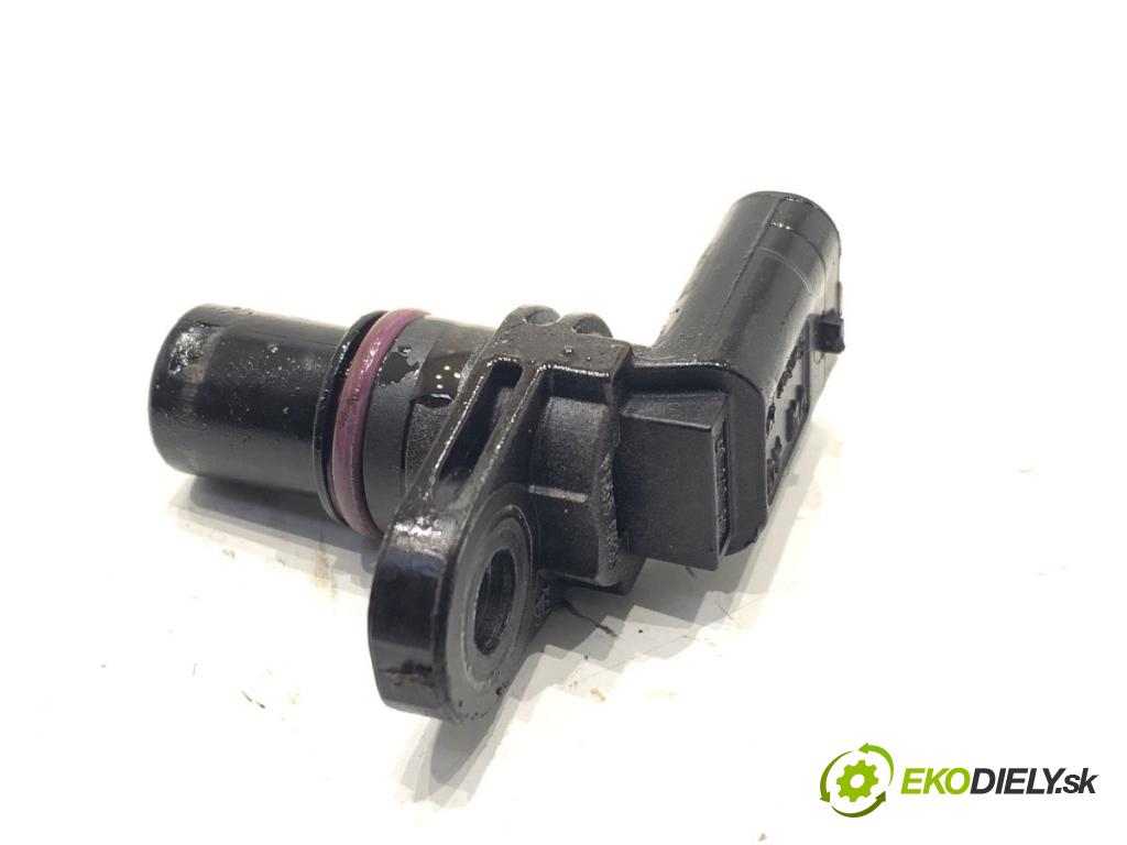 AUDI A3 8V sedan 2016 140 kW 2.0 TFSI quattro 1984 Snímač pozície vačkového hriadeľa 04C907601 (Snímač polohy kľukového hriadeľa)