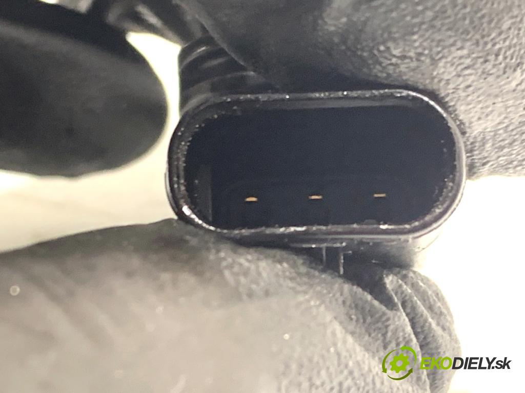 AUDI A3 8V sedan 2016 140 kW 2.0 TFSI quattro 1984 Snímač pozície vačkového hriadeľa 04C907601 (Snímač polohy kľukového hriadeľa)