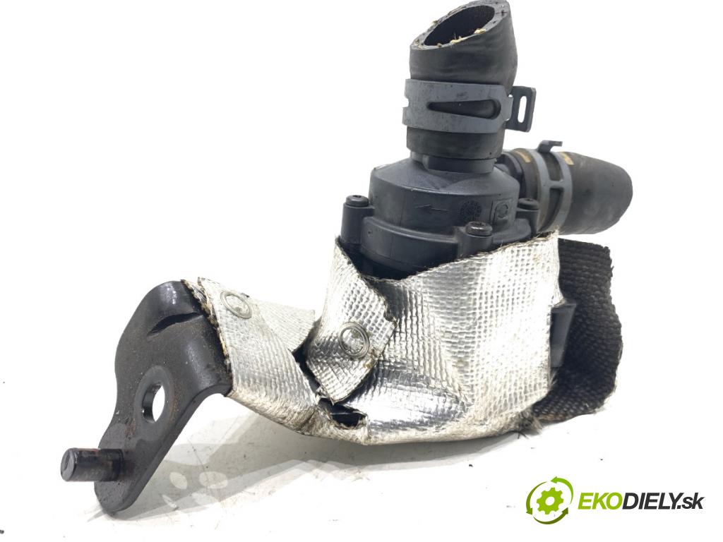 AUDI A3 8V sedan 2016 140 kW 2.0 TFSI quattro 1984 DALŠÍ: Pumpa vody 5Q0121599AA (Vodná pumpa)