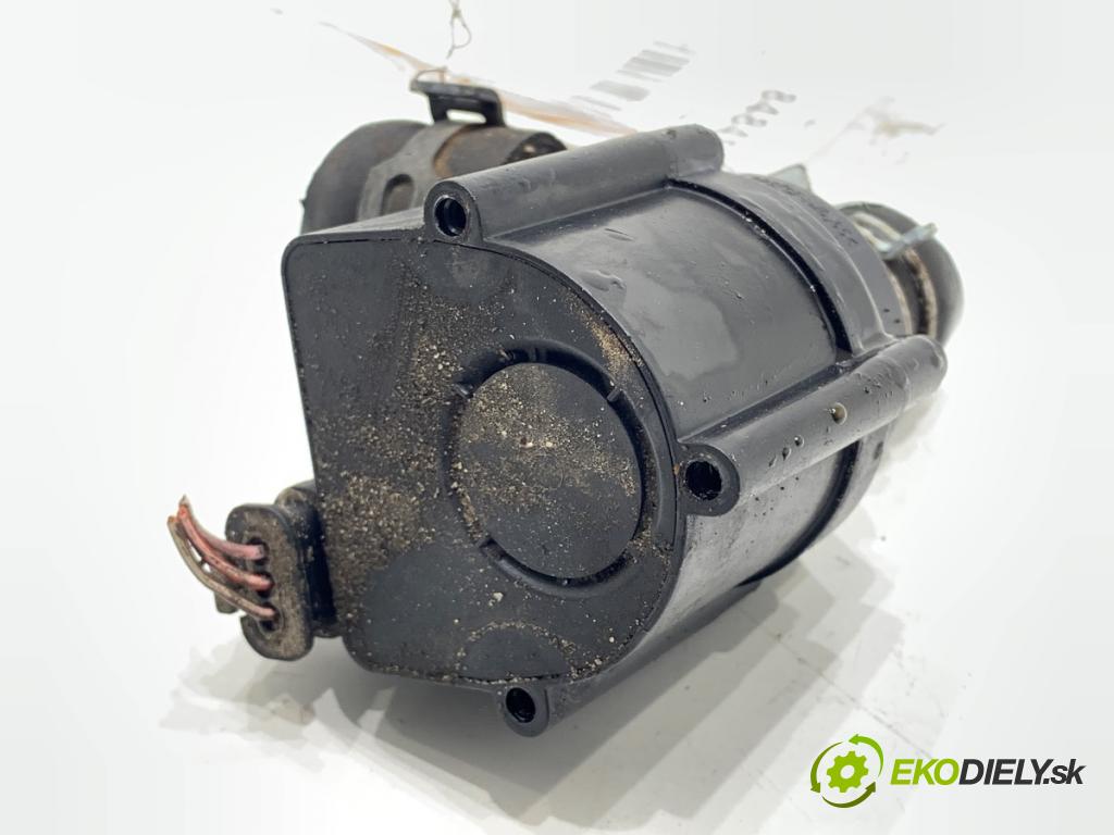 AUDI A3 8V sedan 2016 140 kW 2.0 TFSI quattro 1984 DALŠÍ: Pumpa vody 5Q0965561B (Vodná pumpa)