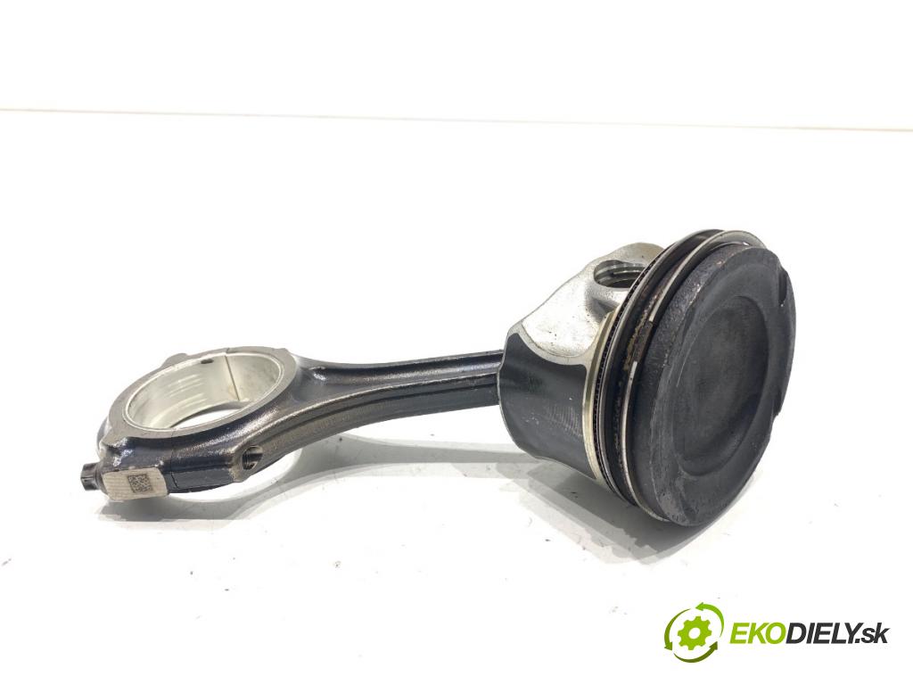 MERCEDES-BENZ CLA coupe coupe 2014 155 kW CLA 250 4-matic (117.346) 1991 PIEST: ojnica  (Piest)