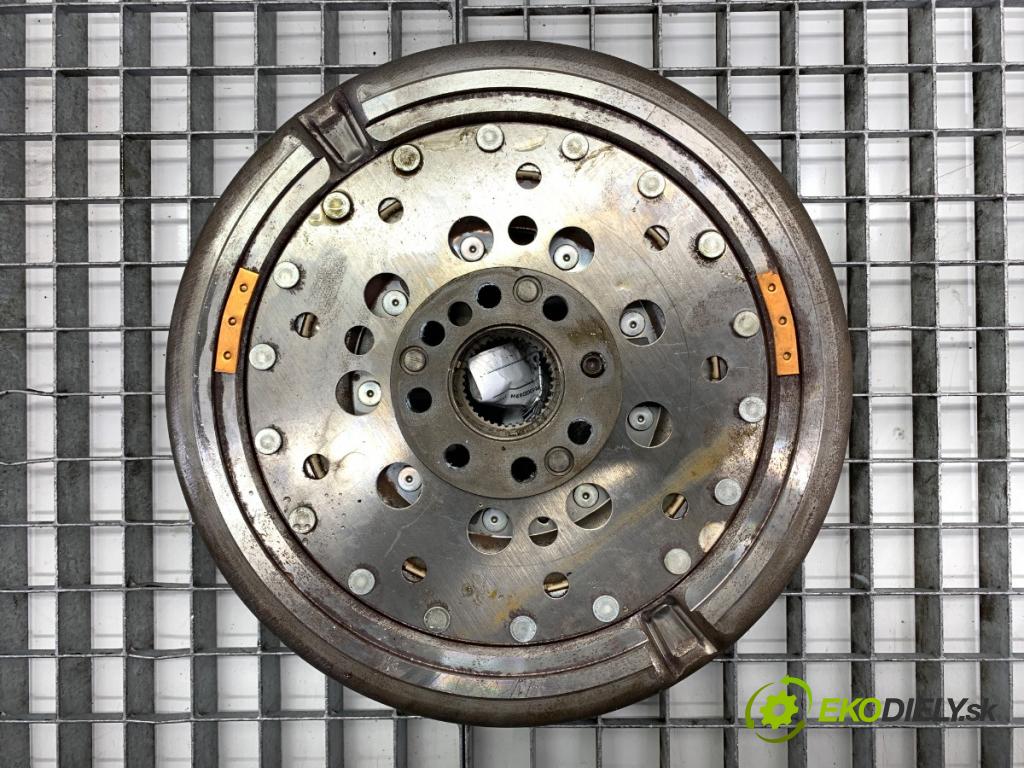 MERCEDES-BENZ CLA coupe coupe 2014 155 kW CLA 250 4-matic (117.346) 1991 kolo dvojhmota A2700301005