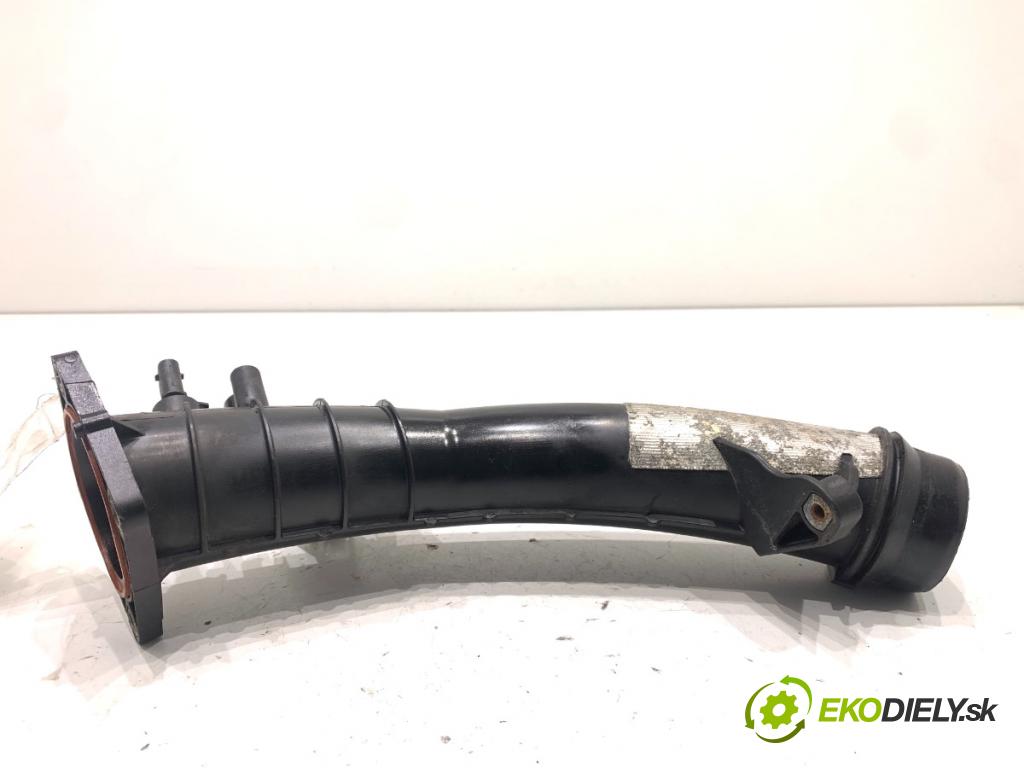 MERCEDES-BENZ CLA coupe coupe 2014 155 kW CLA 250 4-matic (117.346) 1991 Rúra vzduchu A2700900744