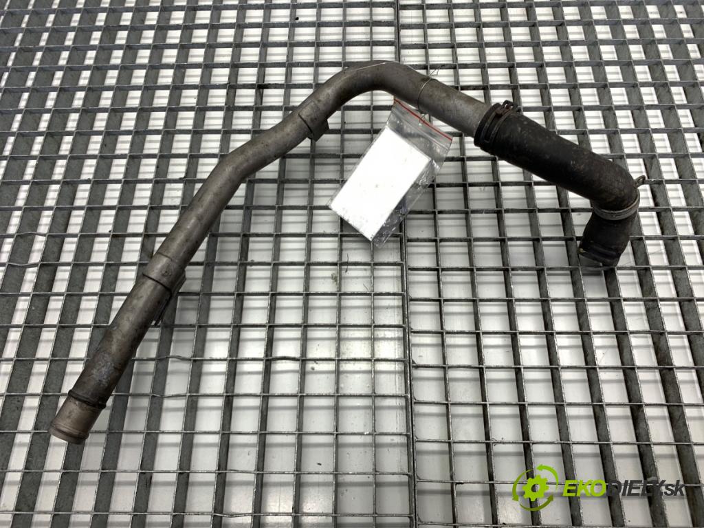 MERCEDES-BENZ CLA coupe coupe 2014 155 kW CLA 250 4-matic (117.346) 1991 Rúra vody 