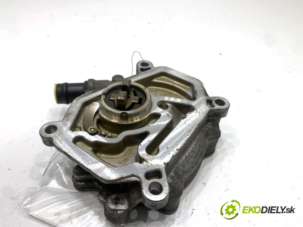 MERCEDES-BENZ CLA coupe coupe 2014 155 kW CLA 250 4-matic (117.346) 1991 Pumpa vákuová 