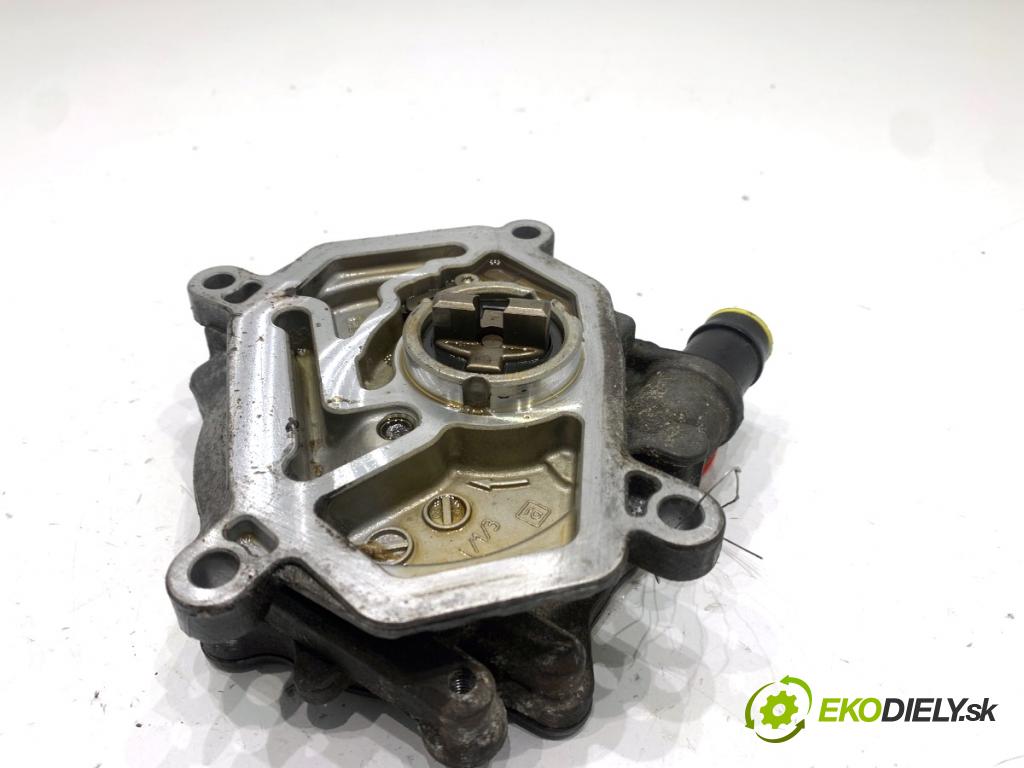 MERCEDES-BENZ CLA coupe coupe 2014 155 kW CLA 250 4-matic (117.346) 1991 Pumpa vákuová