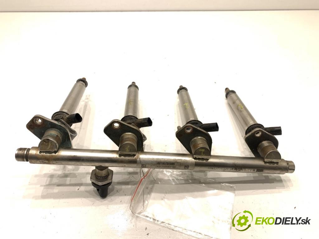 MERCEDES-BENZ CLA coupe coupe 2014 155 kW CLA 250 4-matic (117.346) 1991 Lišta vstrekovacia INJEKCIA: A2780700687