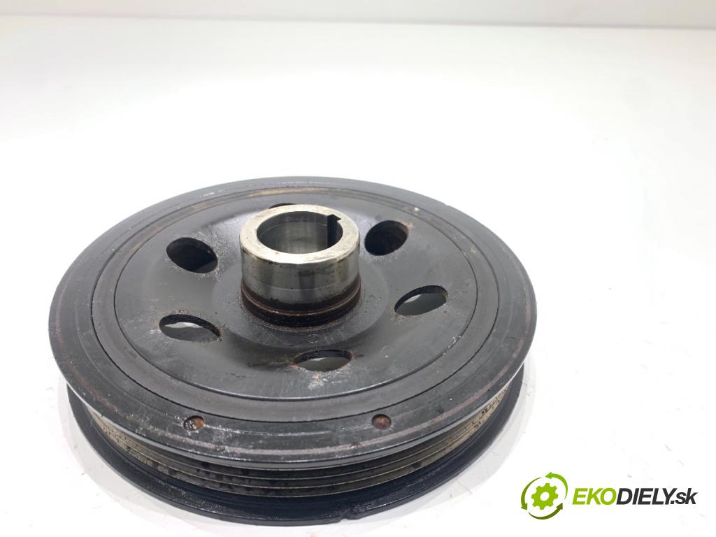 MERCEDES-BENZ CLA coupe coupe 2014 155 kW CLA 250 4-matic (117.346) 1991 koleso kolesová hriadeľa A2700300503 (Remenica)