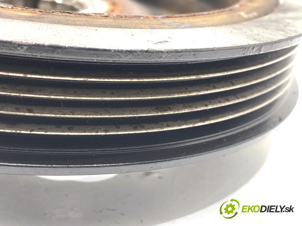 MERCEDES-BENZ CLA coupe coupe 2014 155 kW CLA 250 4-matic (117.346) 1991 koleso kolesová hriadeľa A2700300503 (Remenica)