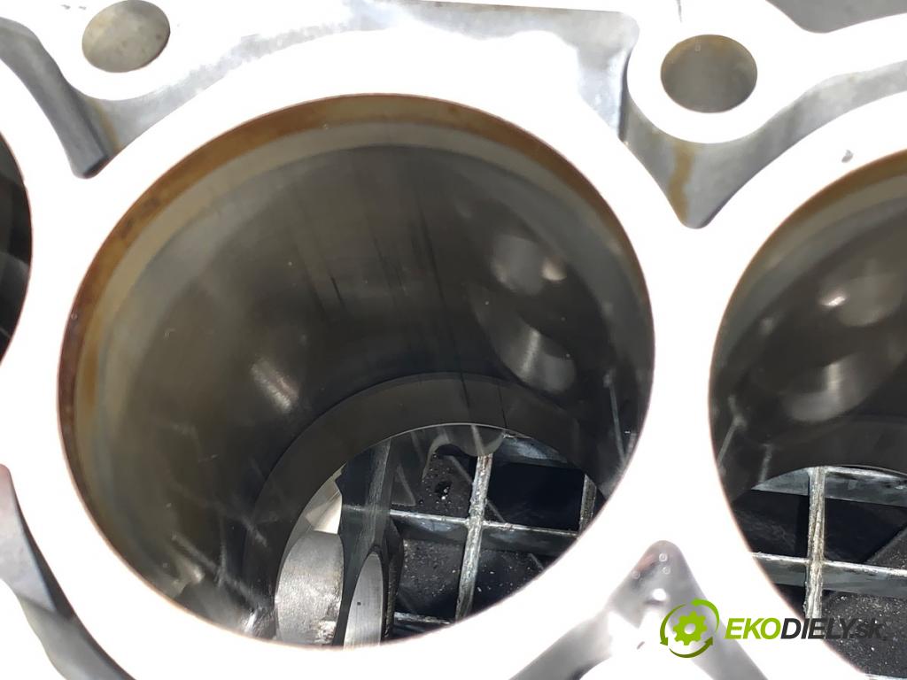 MERCEDES-BENZ CLA coupe coupe 2014 155 kW CLA 250 4-matic (117.346) 1991 blok Motor R2700106100 (Blok motora)