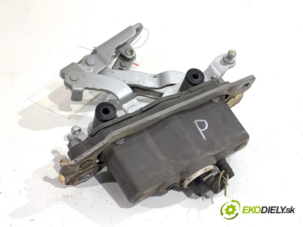 MERCEDES-BENZ S212 Kombi 2010 170 kW E 350 CDI 4-matic (212.289) 2987 Záves kapoty pravy predný A2129066301