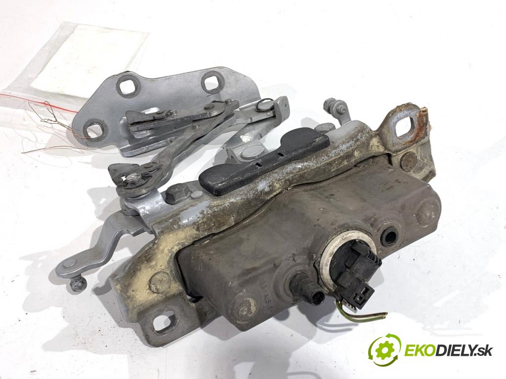 MERCEDES-BENZ S212 Kombi 2010 170 kW E 350 CDI 4-matic (212.289) 2987 Záves kapoty pravy predný A2129066301