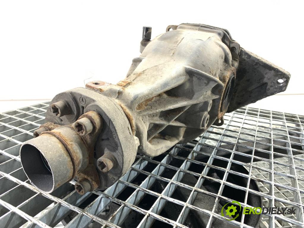 MERCEDES-BENZ S212 Kombi 2010 170 kW E 350 CDI 4-matic (212.289) 2987 Most ,diferenciál zad 2123504504