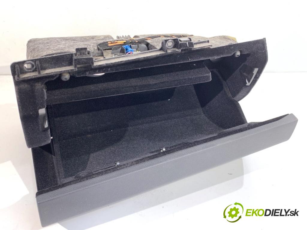 MERCEDES-BENZ S212 Kombi 2010 170 kW E 350 CDI 4-matic (212.289) 2987 přihrádka kastlík spolujezdce A2126800291 (Přihrádka (kastlík))