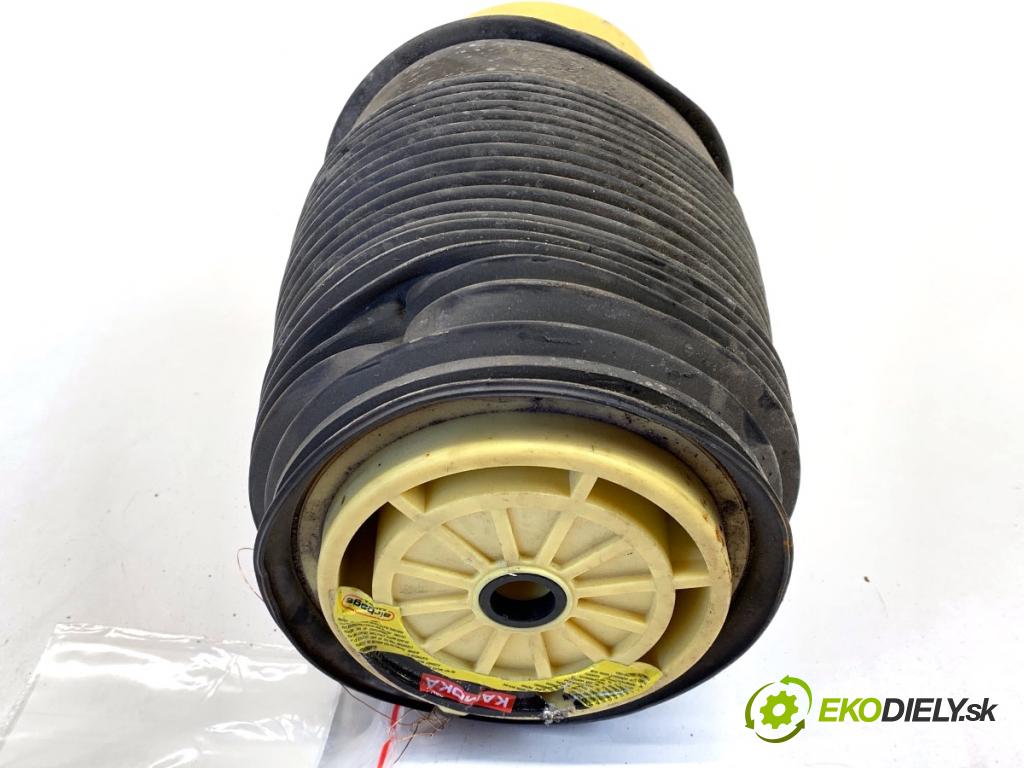 MERCEDES-BENZ S212 Kombi 2010 170 kW E 350 CDI 4-matic (212.289) 2987 AirBag nápravy pravý zadní část