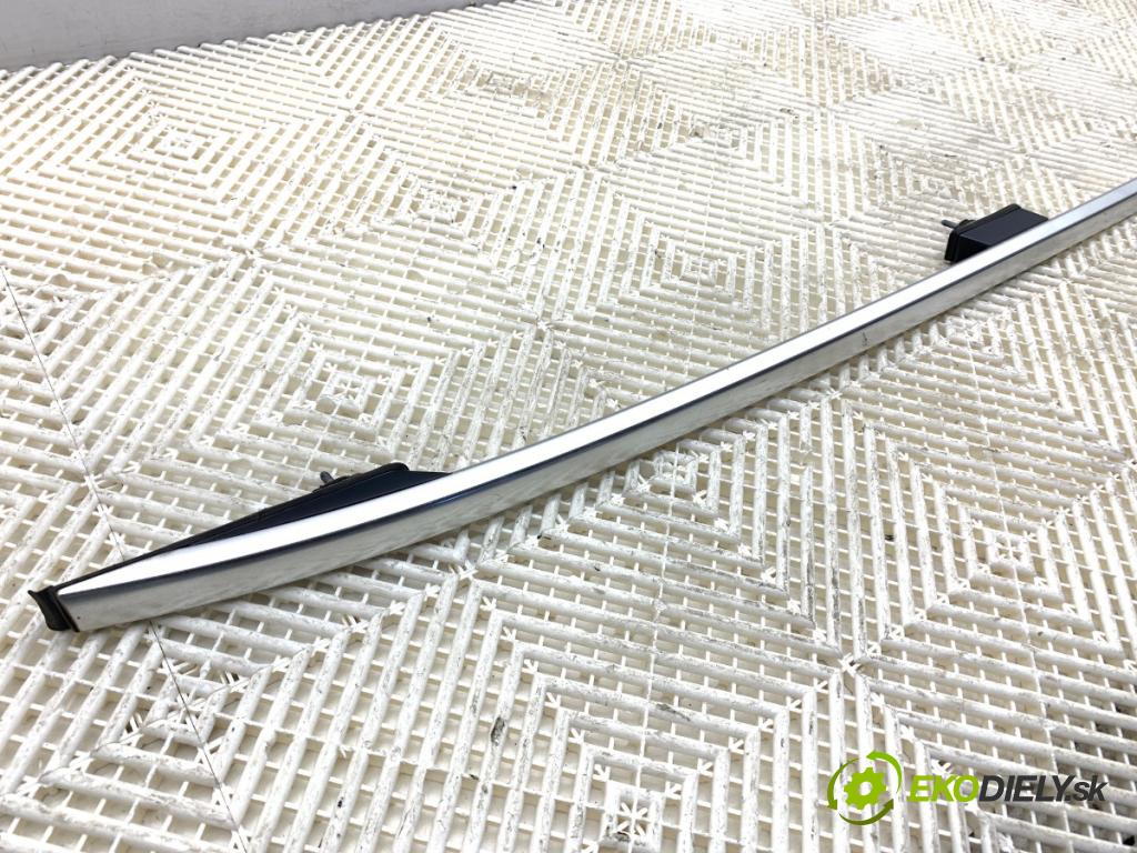 MERCEDES-BENZ S212 Kombi 2010 170 kW E 350 CDI 4-matic (212.289) 2987 lyžina střešní pravý A2128900193