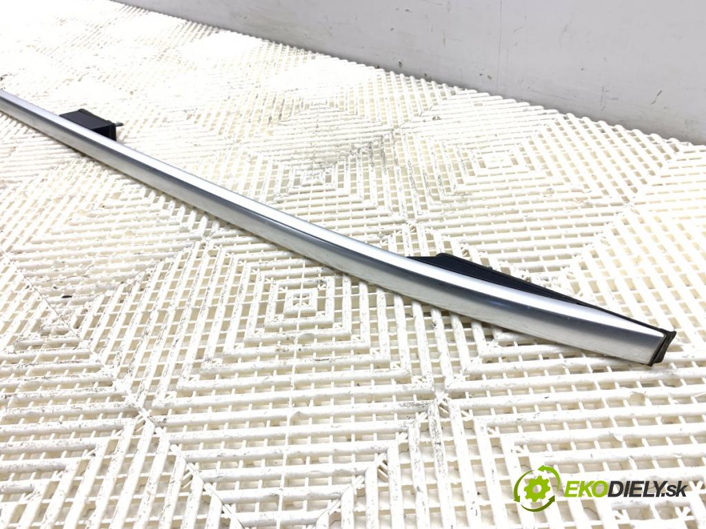 MERCEDES-BENZ S212 Kombi 2010 170 kW E 350 CDI 4-matic (212.289) 2987 lyžina střešní levý A2128900293