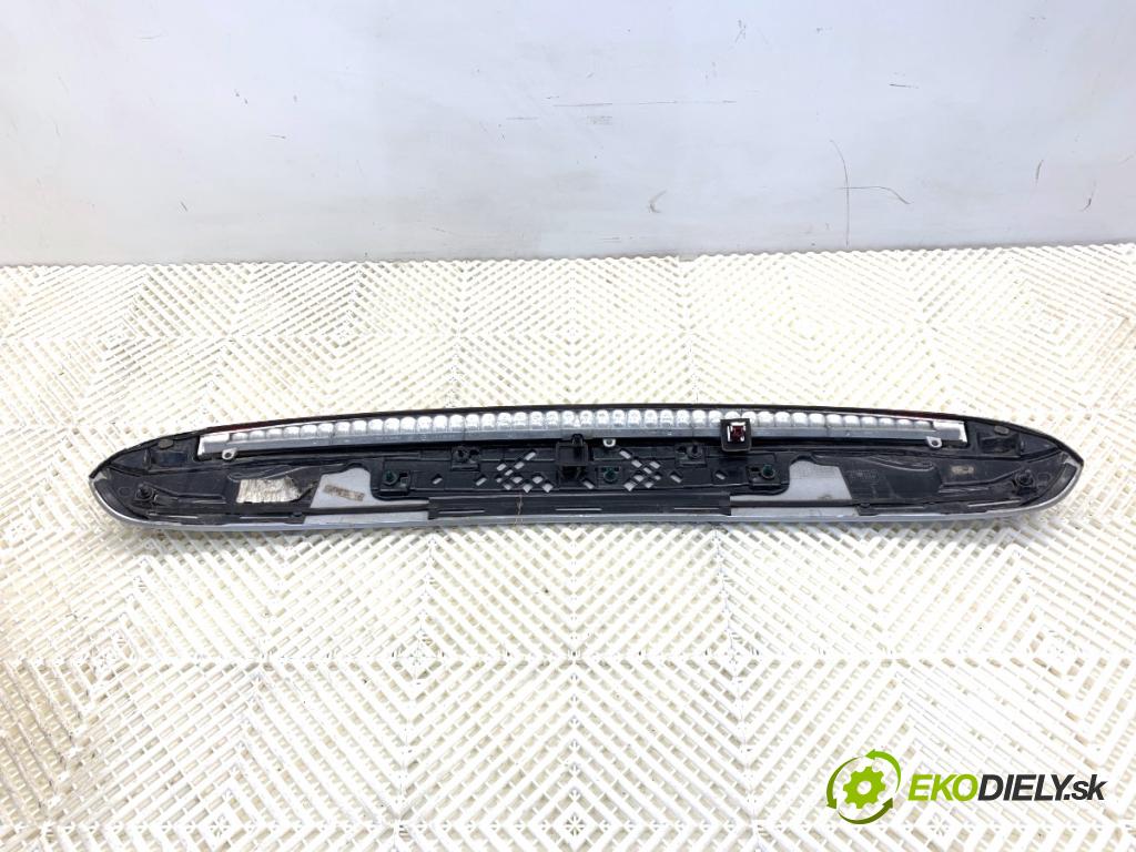 MERCEDES-BENZ S212 Kombi 2010 170 kW E 350 CDI 4-matic (212.289) 2987 Svetlo brzdových svetiel A2127900088