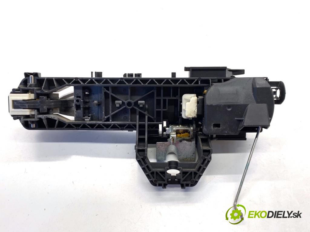 MERCEDES-BENZ S212 Kombi 2010 170 kW E 350 CDI 4-matic (212.289) 2987 Kľučka vonkajšia pravy predný