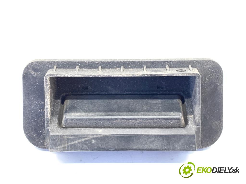 MERCEDES-BENZ S212 Kombi 2010 170 kW E 350 CDI 4-matic (212.289) 2987 Kľučka dverí zad A2127501593