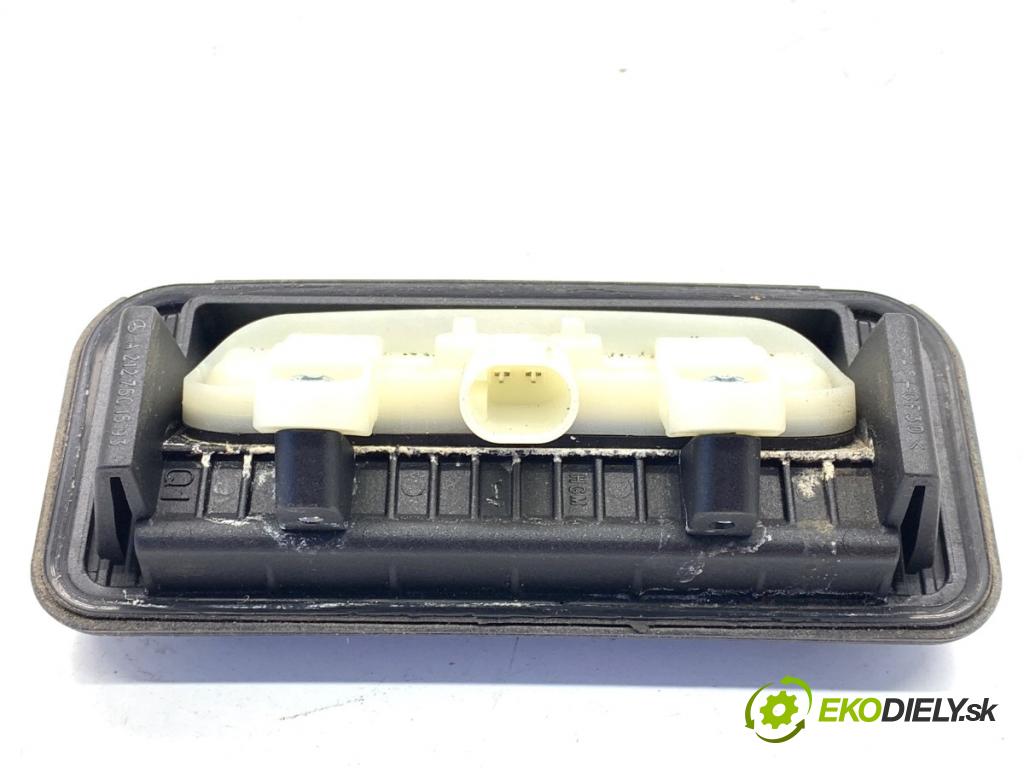 MERCEDES-BENZ S212 Kombi 2010 170 kW E 350 CDI 4-matic (212.289) 2987 Kľučka dverí zad A2127501593