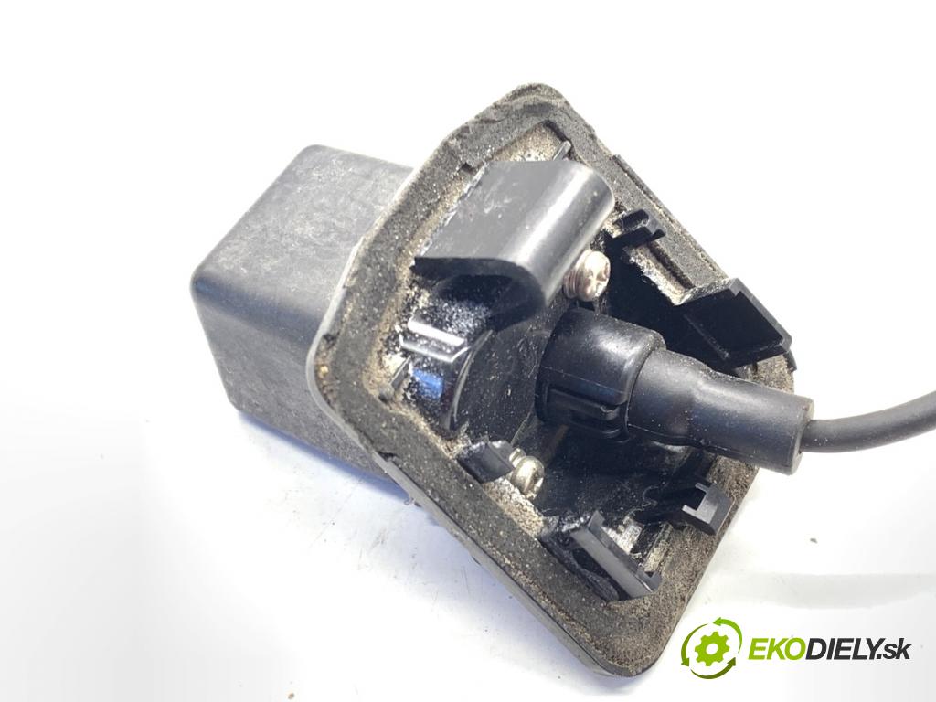 MERCEDES-BENZ S212 Kombi 2010 170 kW E 350 CDI 4-matic (212.289) 2987 KAMERA A2078200897