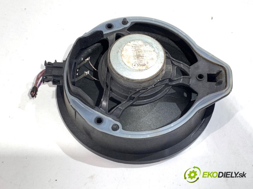 MERCEDES-BENZ S212 Kombi 2010 170 kW E 350 CDI 4-matic (212.289) 2987 reproduktory A2129067000