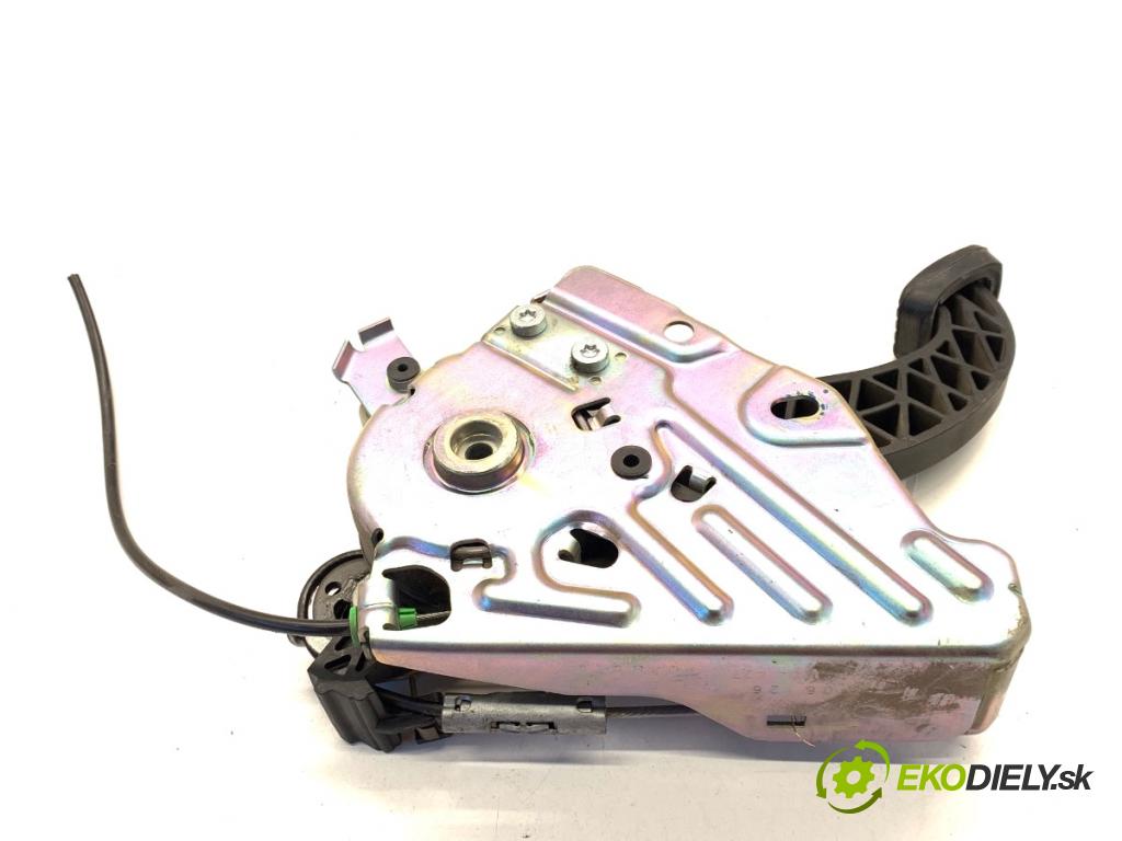 MERCEDES-BENZ S212 Kombi 2010 170 kW E 350 CDI 4-matic (212.289) 2987 Kulisa brzdy ručnej brzdy A2044200984