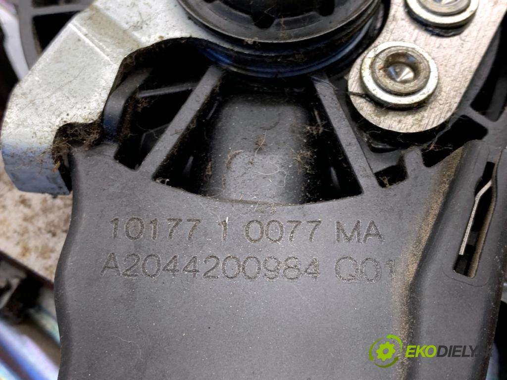 MERCEDES-BENZ S212 Kombi 2010 170 kW E 350 CDI 4-matic (212.289) 2987 Kulisa brzdy ručnej brzdy A2044200984