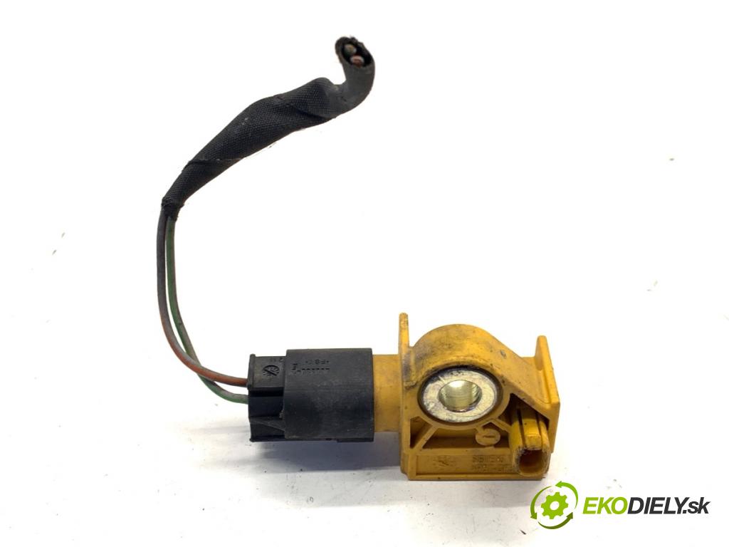 MERCEDES-BENZ S212 Kombi 2010 170 kW E 350 CDI 4-matic (212.289) 2987 Snímač nárazu A2128210351 (Snímač nárazu)