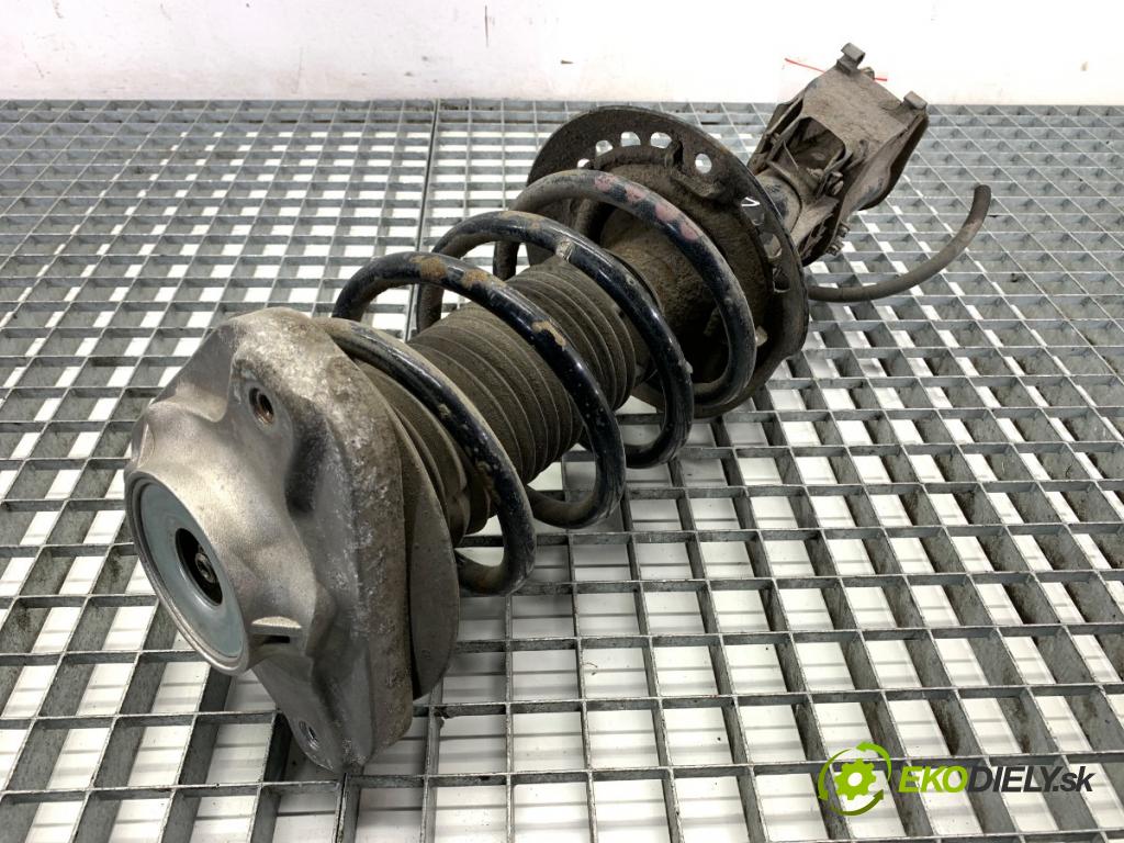 MERCEDES-BENZ S212 Kombi 2010 170 kW E 350 CDI 4-matic (212.289) 2987 tlumič levý přední část