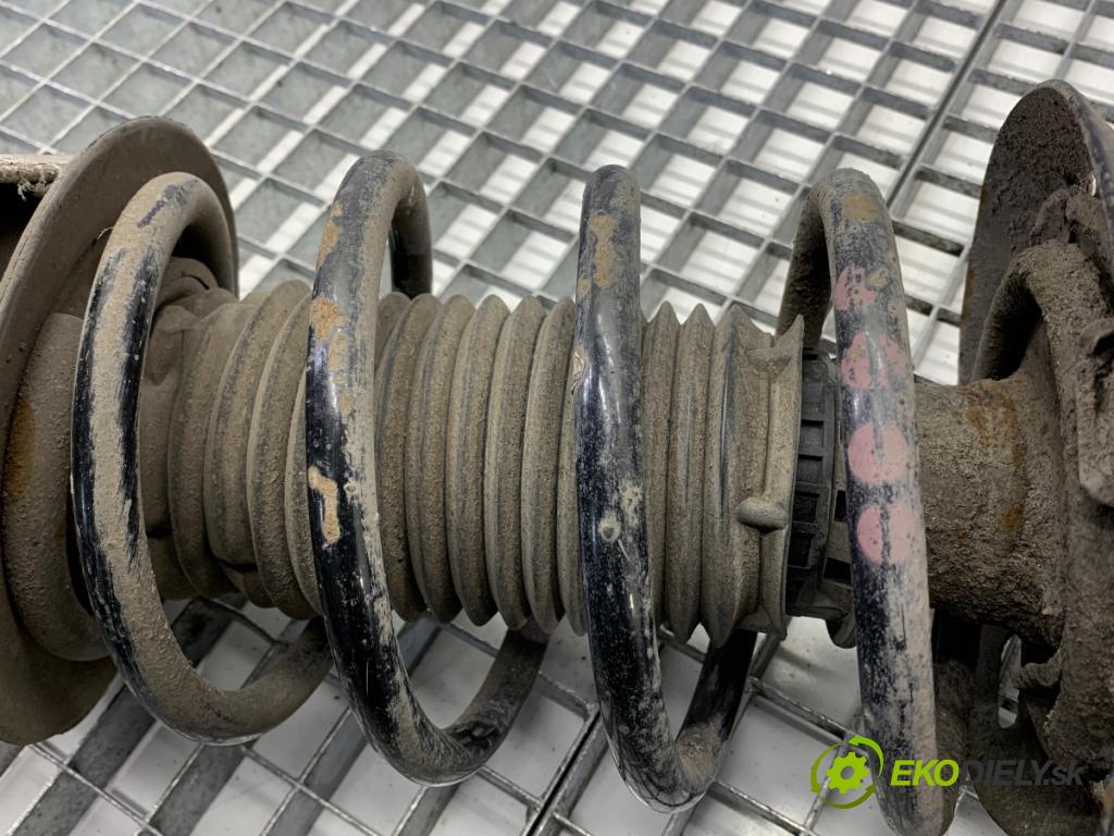 MERCEDES-BENZ S212 Kombi 2010 170 kW E 350 CDI 4-matic (212.289) 2987 tlumič levý přední část