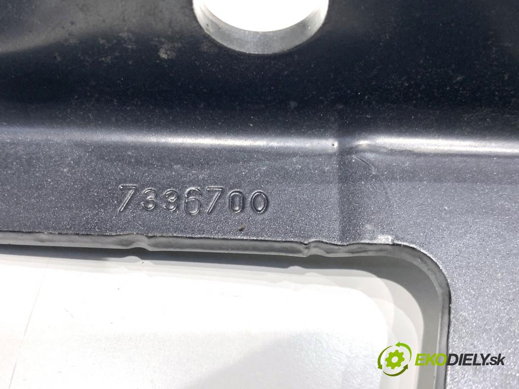 BMW F31 Kombi 2014 135 kW 320 d xDrive 1995 Záves kapoty predný 7336700