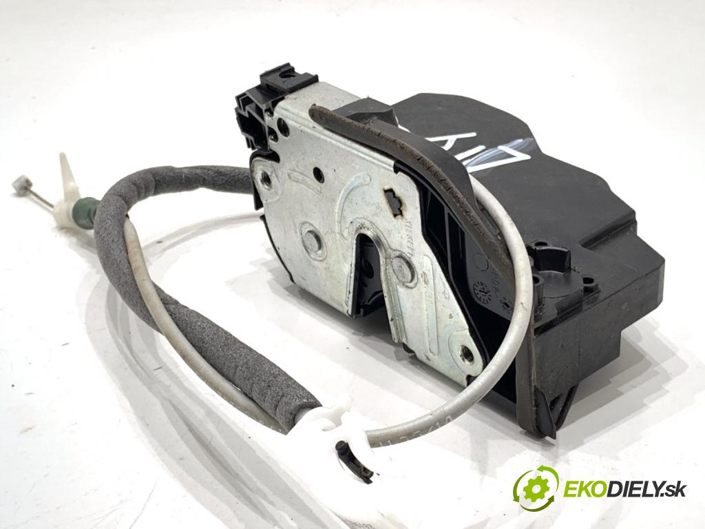 BMW F31 Kombi 2014 135 kW 320 d xDrive 1995 zámok Dvere ľavy zad 7229459