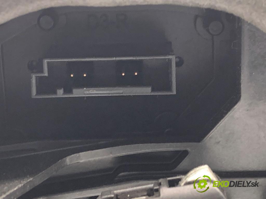 BMW F31 Kombi 2014 135 kW 320 d xDrive 1995 zámok Dvere pravy predný 7229458