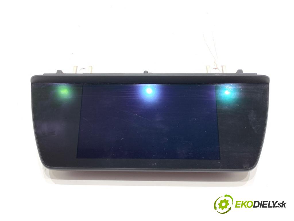 BMW F31 Kombi 2014 135 kW 320 d xDrive 1995 Dislpej 9292247 (Prístrojová doska)